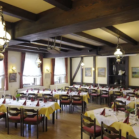 Zur Post Hotel 3*